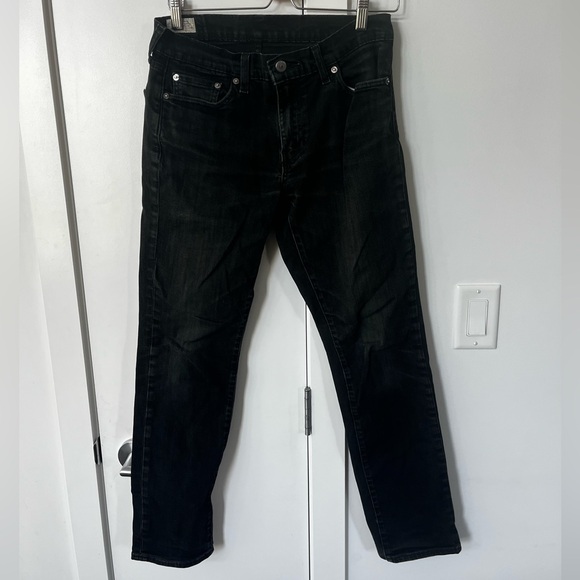 Levi’s 32/30 511 - Picture 2 of 3